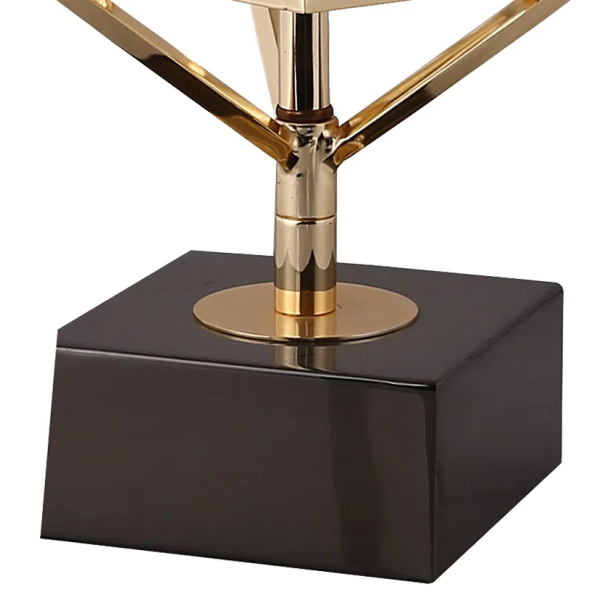 BASE PARA ABAJUR VENETO DOURADO E PRETO (D)22.5CM (A)50CM 1XE27 40W - MI012