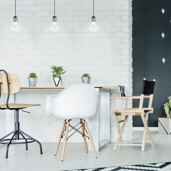 PENDENTE PETIT D 9,3CM X 18,5CM 1XG9 127V / 220V CROMADO E TRANSPARENTE - OP053CR